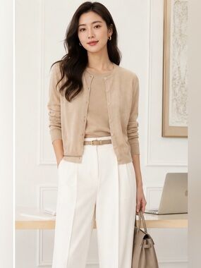 ISETAN Japan 100% Cashmere Crewneck Button Cardigan Beige S Luxury Knit